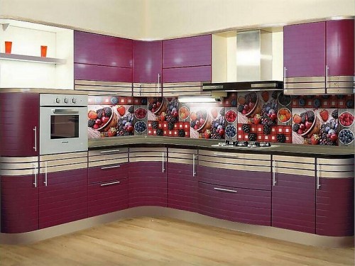 Кухня Бостон — длина 3,1 м ширина 2,4 м Кухня Бостон — длина 3,1 м ширина 2,4 м