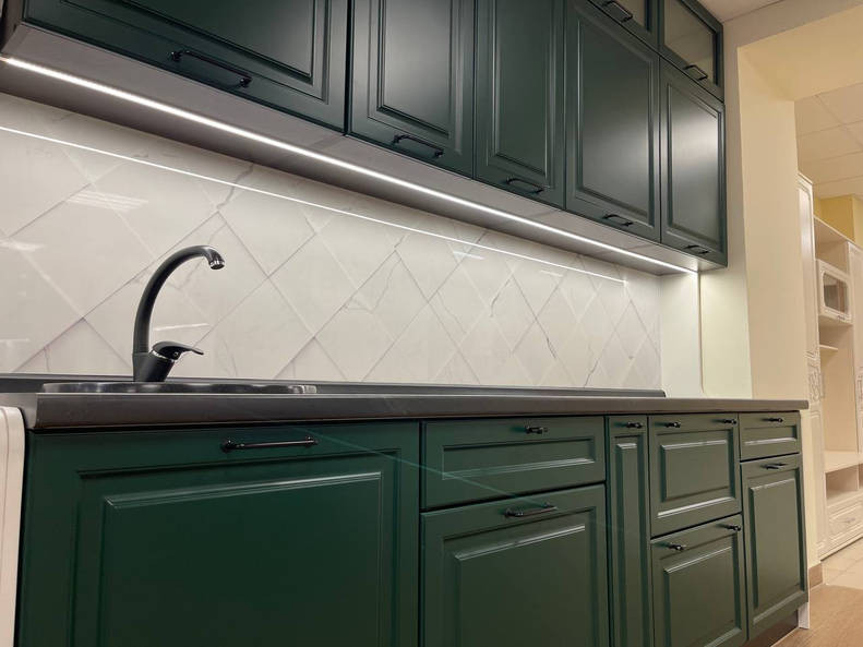 Кухня Ницца Роял — длина 3,6 м ширина 2,6 м