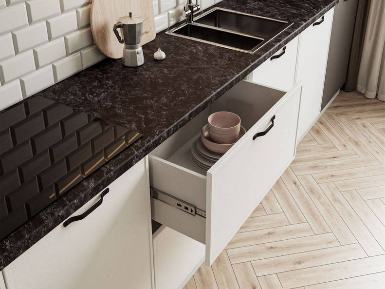 Кухня Марта — длина 2,7 м ширина 2,4 м