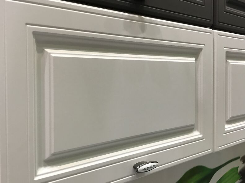 Кухня Ева — длина 3 м ширина 2,4 м Кухня Ева — длина 3 м ширина 2,4 м