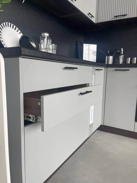 Кухня Сиэль — длина 4,8 м