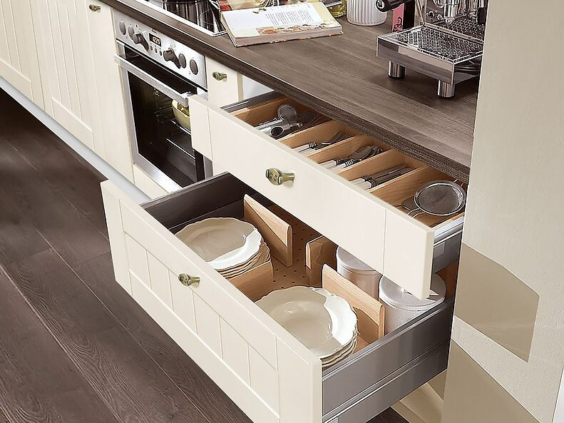 Кухня Мишель — длина 3,5 м Кухня Мишель — длина 3,5 м