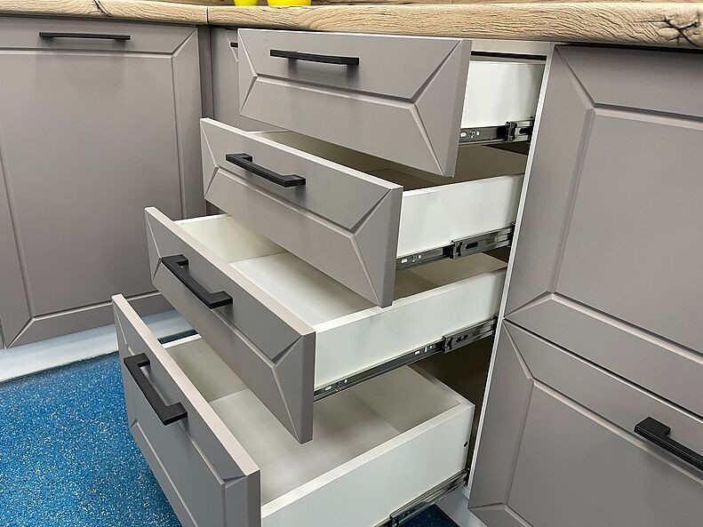 Кухня Кёльн — длина 1,6 м Кухня Кёльн — длина 1,6 м