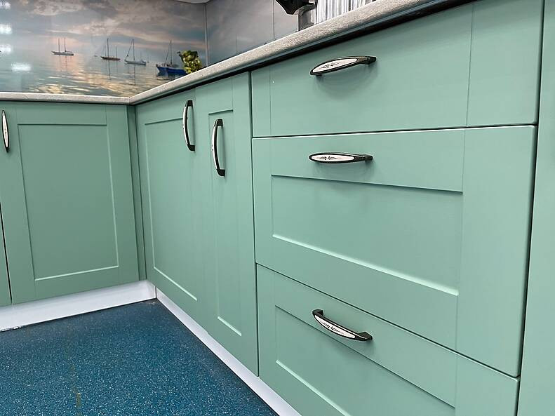 Кухня Базис Nicole — длина 3,6 м Кухня Базис Nicole — длина 3,6 м