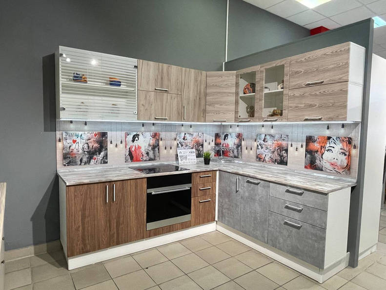 Кухня Европа — длина 3 м Кухня Европа — длина 3 м