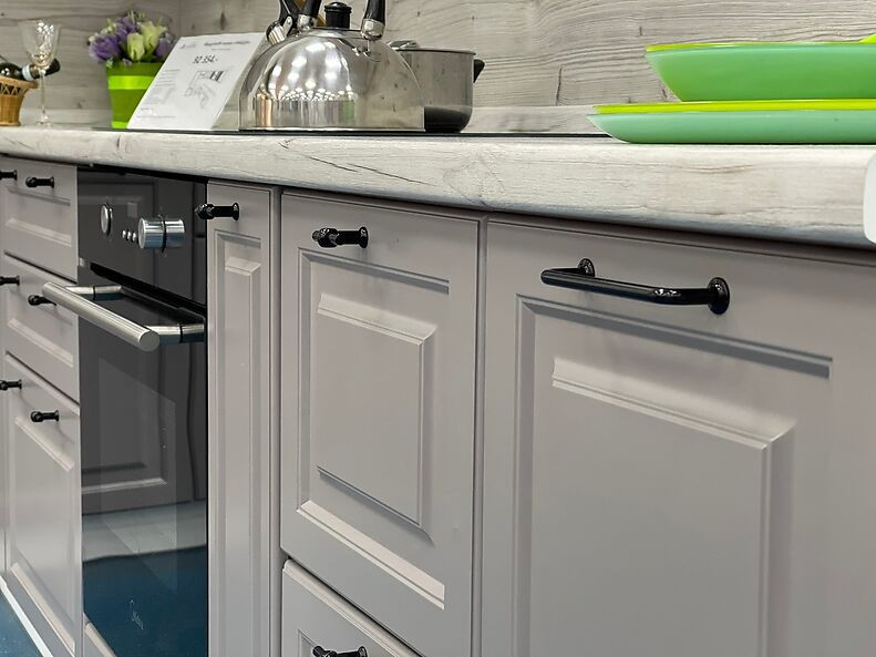 Кухня Ницца Роял — длина 3,4 м ширина 2,6 м Кухня Ницца Роял — длина 3,4 м ширина 2,6 м