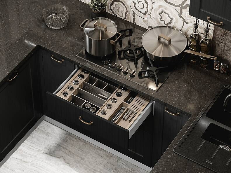 Кухня Базис Nicole-Wood — длина 2,7 м ширина 2,6 м