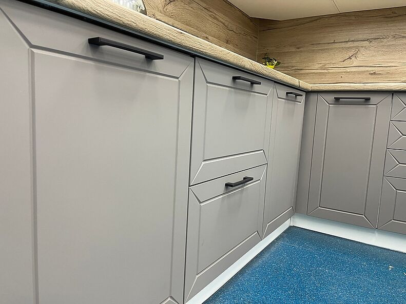 Кухня Кёльн — длина 2,8 м ширина 2 м Кухня Кёльн — длина 2,8 м ширина 2 м