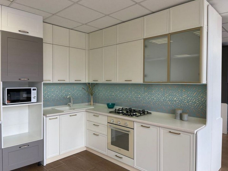 Кухня Джулия - длина 3,6 м Кухня Джулия - длина 3,6 м