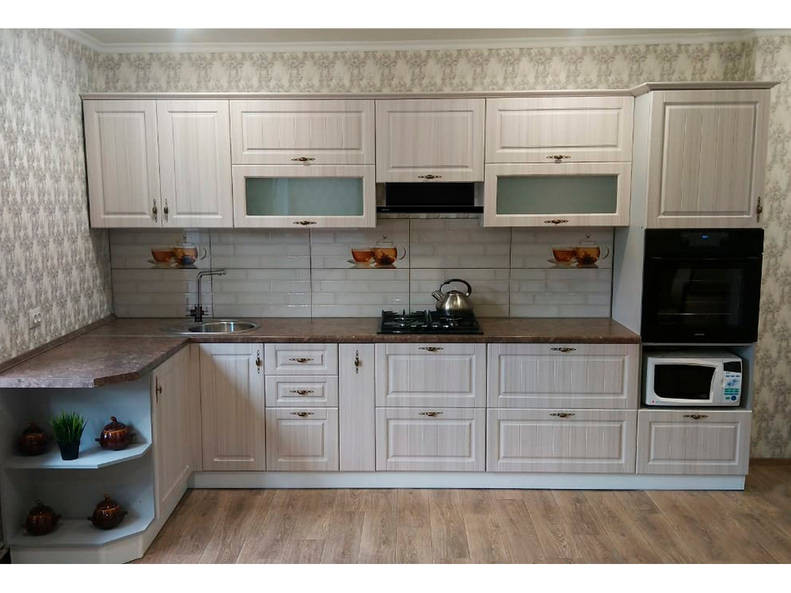 Кухня Империя — длина 2,5 м ширина 2,1 м